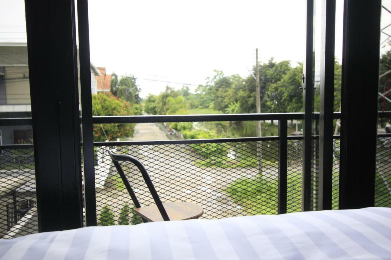 The Nichehome Waterside Living Chiang Mai Exterior foto